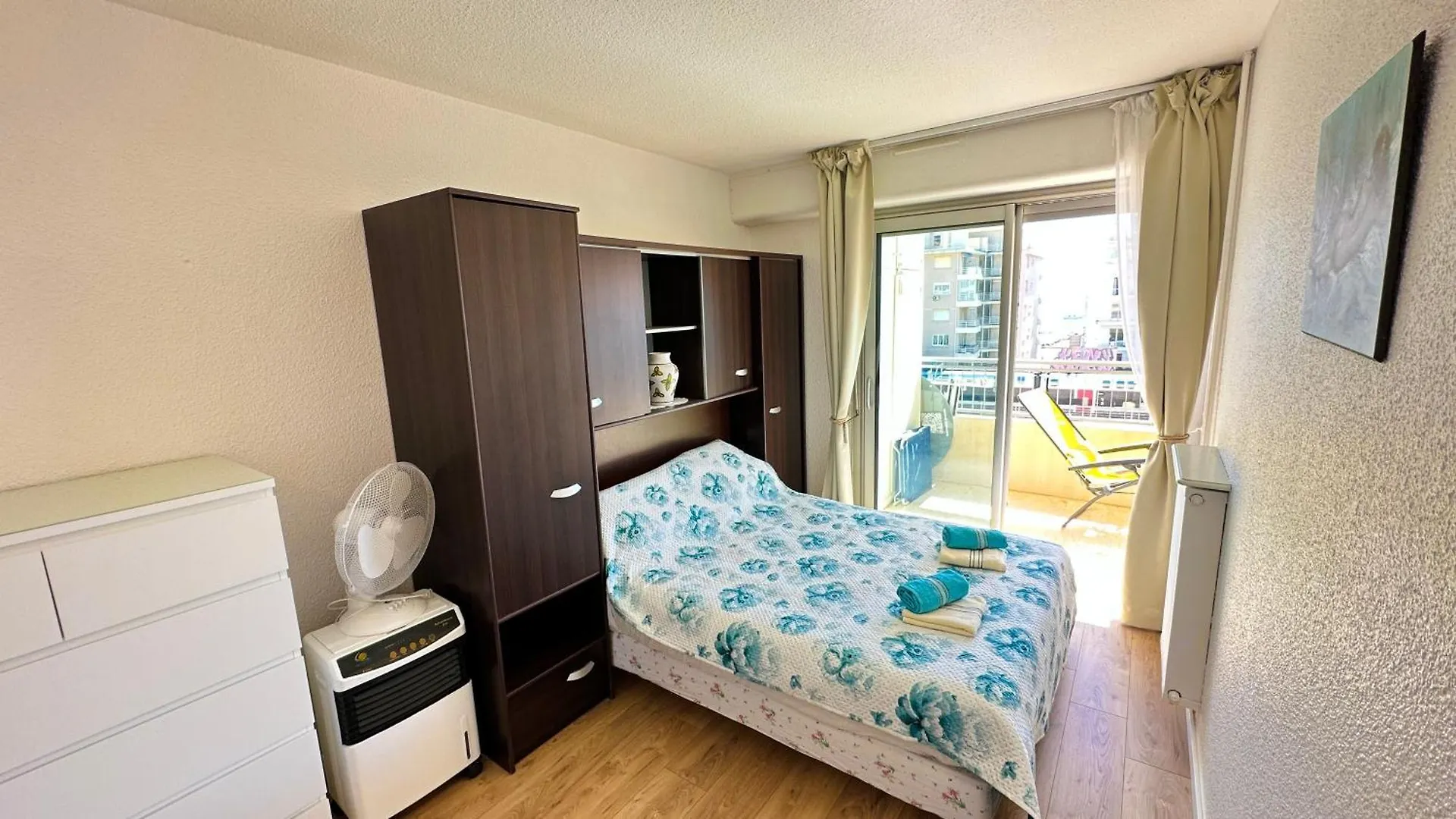 Daire Apt Golfe-Juan A 300 M De La Plage Et Pres De Cannes 2, Centre Et Gare