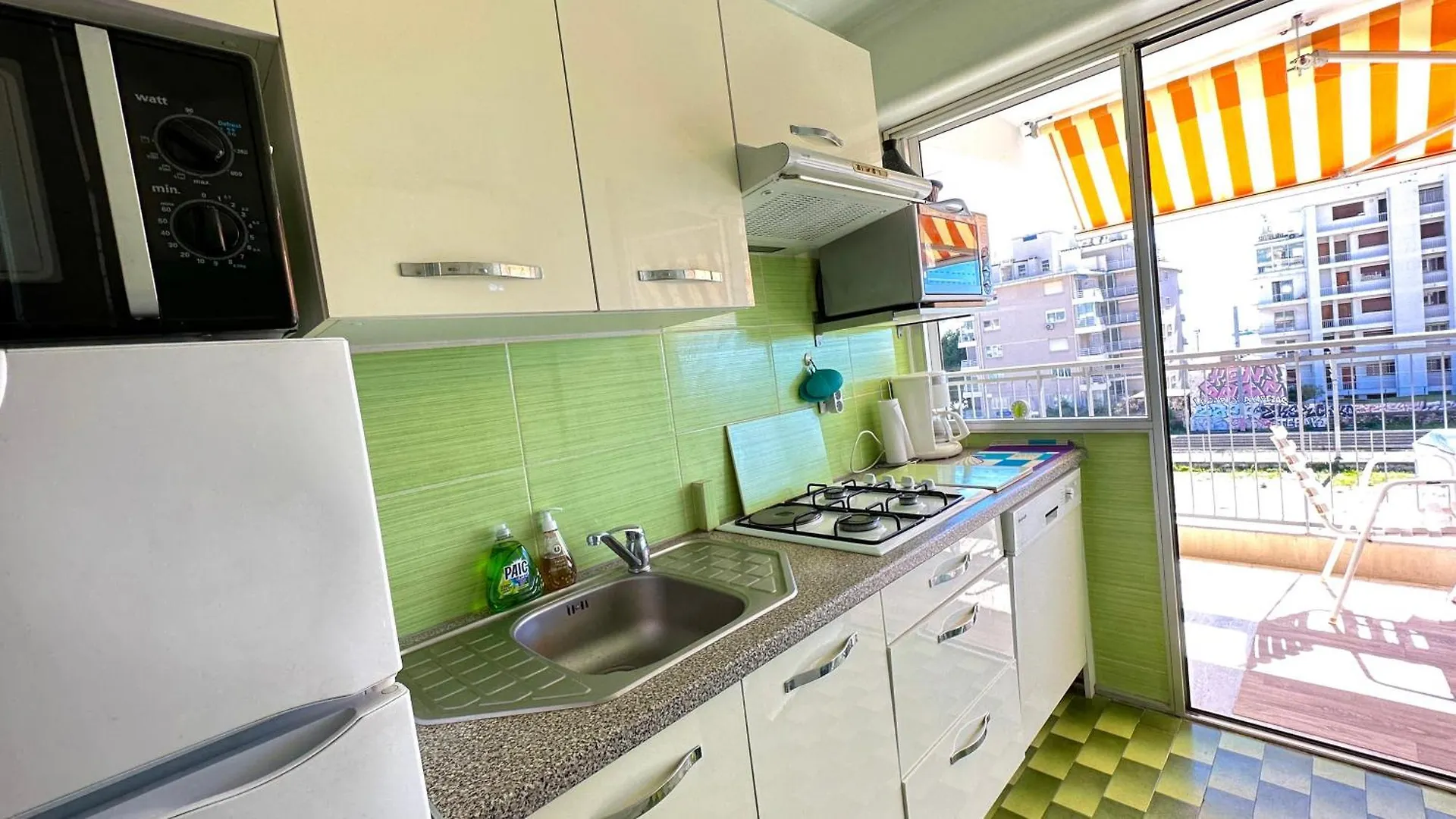 Daire Apt Golfe-Juan A 300 M De La Plage Et Pres De Cannes 2, Centre Et Gare