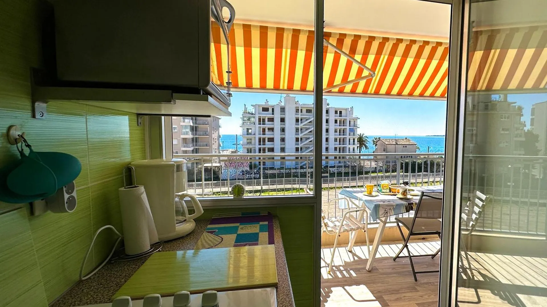 Apt Golfe-Juan A 300 M De La Plage Et Pres De Cannes 2, Centre Et Gare Vallauris