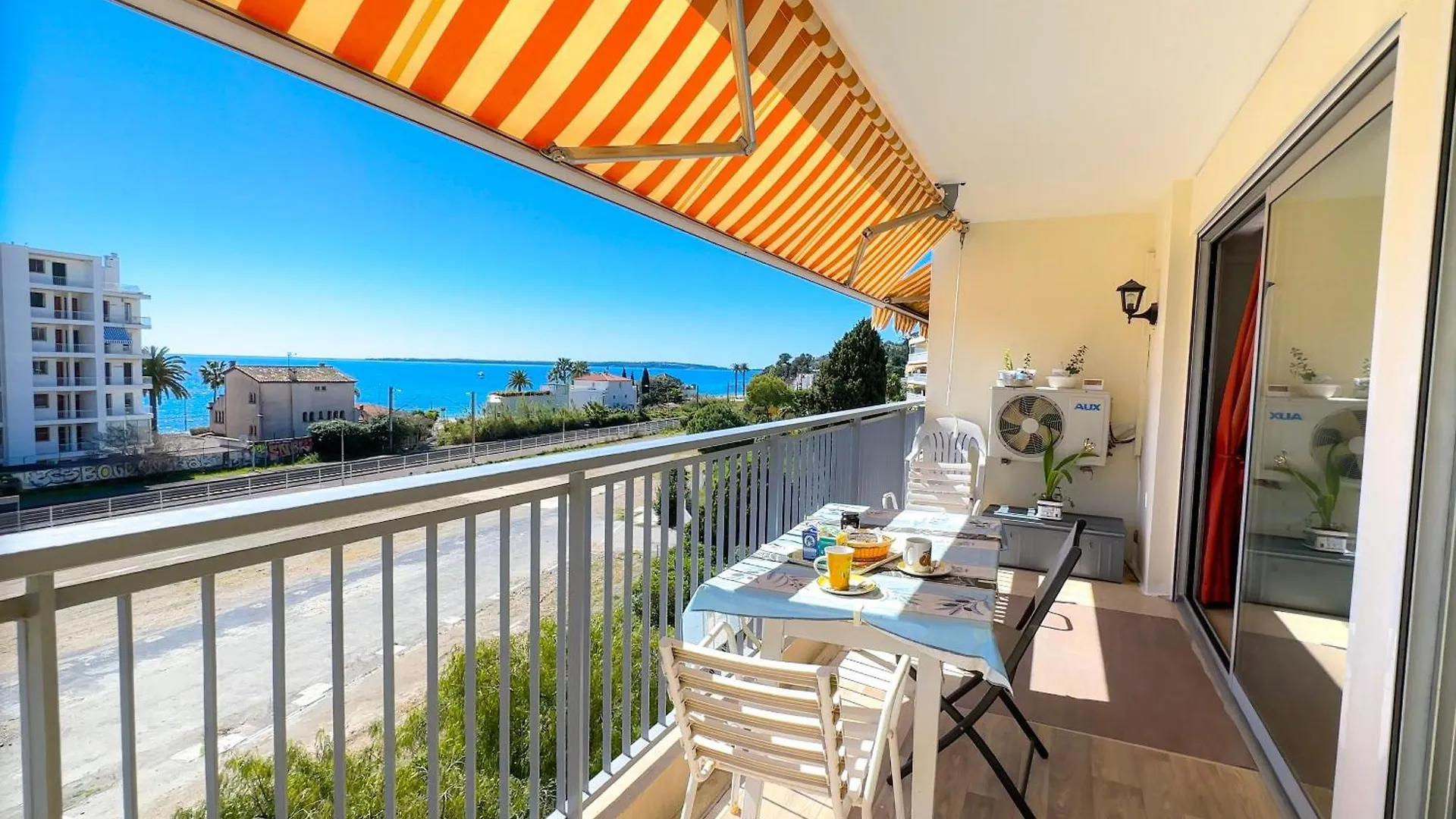Apt Golfe-Juan A 300 M De La Plage Et Pres De Cannes 2, Centre Et Gare